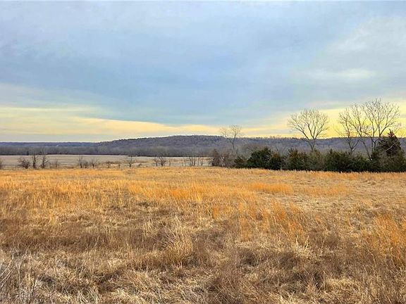 2nd image of 13748 N Knapp Rd