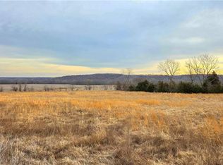 13748A N Knapp Rd, Centerville, KS 66014