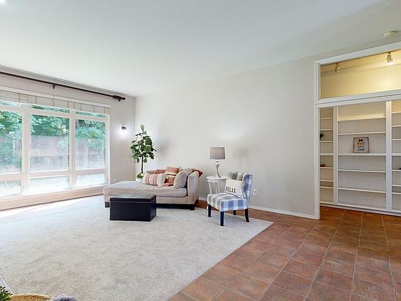 3rd image of 3505 W 42nd Ave