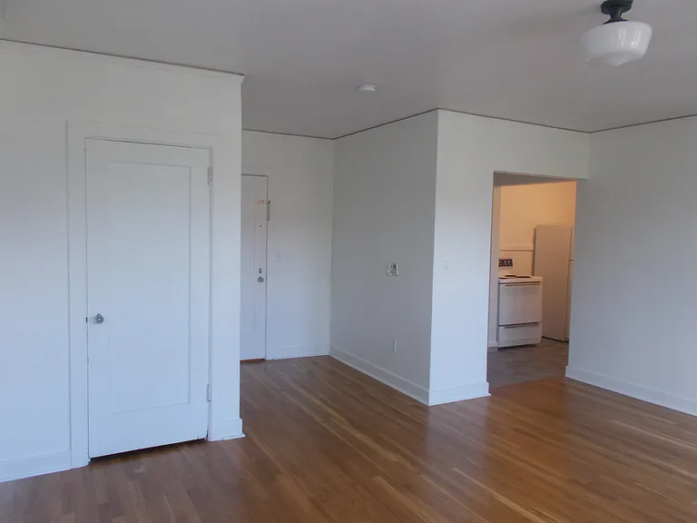 104 S Main St #207 — Photo 3