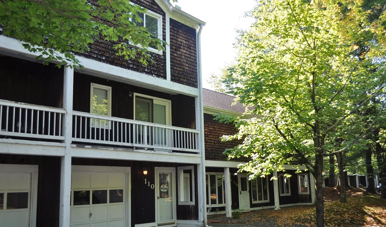 2 bed, 2.5 bath, 1236 sqft, $2,600 — Photo 1