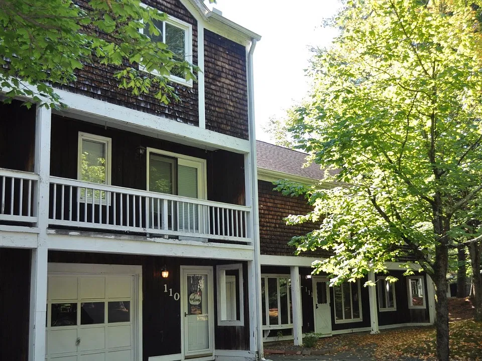 110 Songbird Ln
