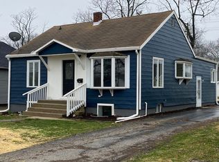 1708 12th St, Charleston, IL 61920