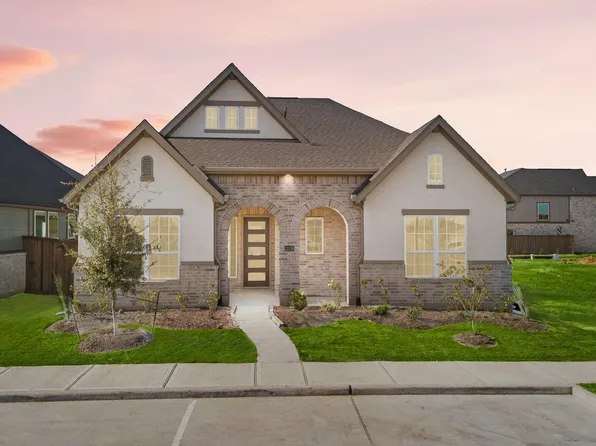 12139 Canal View Blvd, Mont Belvieu, TX 77580
