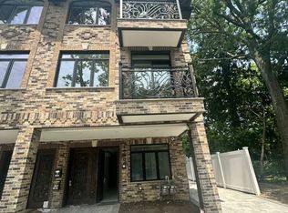 18507 69th Ave FLOOR 1, Fresh Meadows, NY 11365