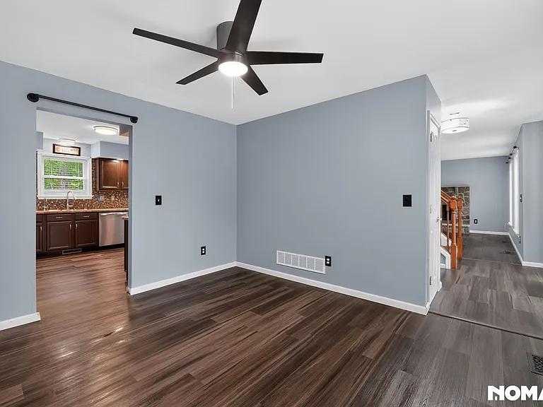 122 Saw Mill Rd — Photo 13