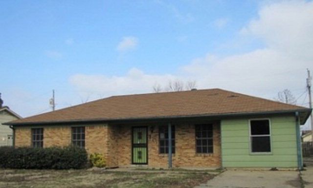 1st image of 701 Johnson Dr