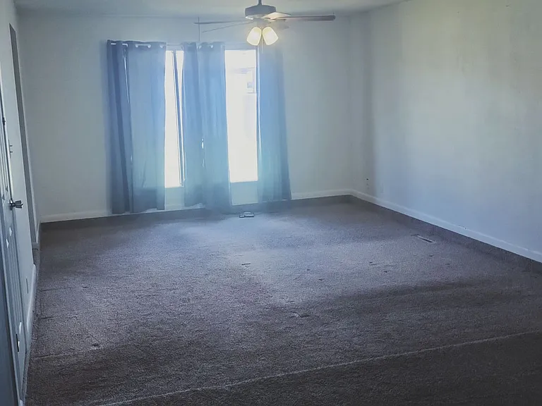 1713 Wilshire Blvd — Photo 18