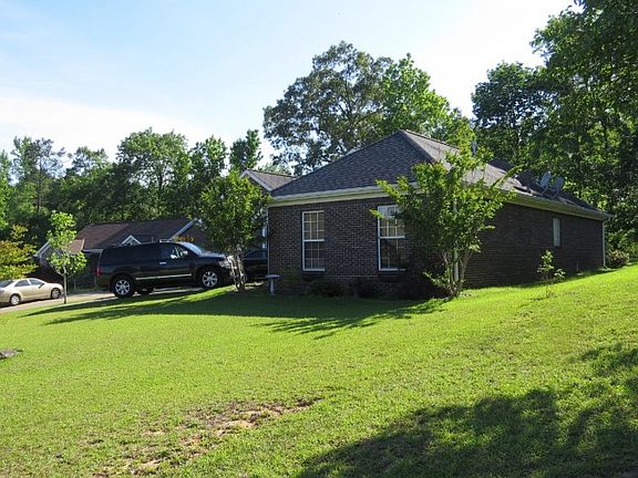2nd image of 4718 Crosshill Ln