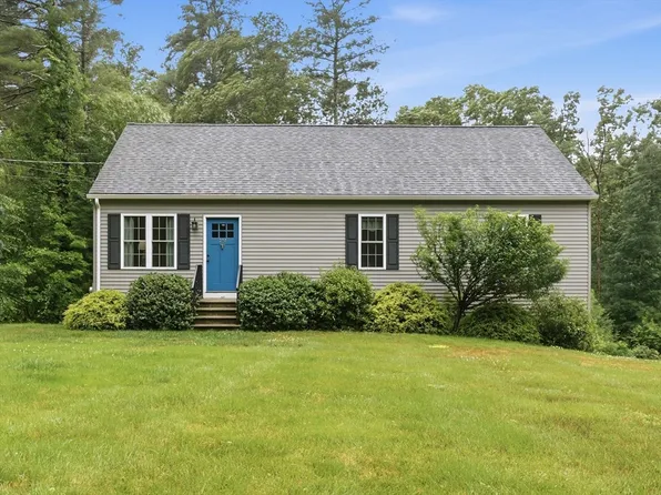 215 Sarty Rd, West Brookfield, MA 01083