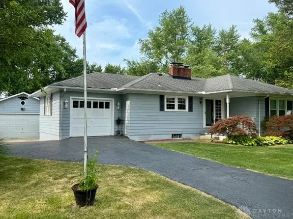 5865 Troy Rd, Springfield, OH 45502