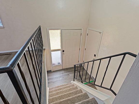 4th image of 6734 Hampton Dr