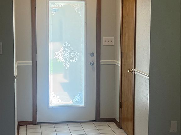 3rd image of 8913 N 123rd East Ave