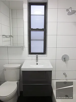 Rented by Highline Residential | media 19