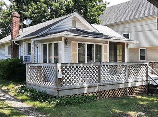 13 Bayview Ave, Bayville, NY 11709