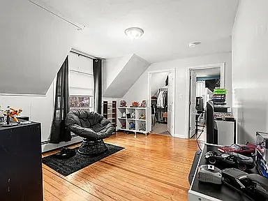 10 Lawrence St — Photo 3