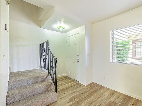 4th image of 1318 W Avenue J4