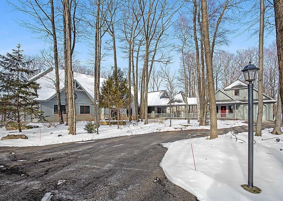 1st image of 7255 W Cortland Cir #17