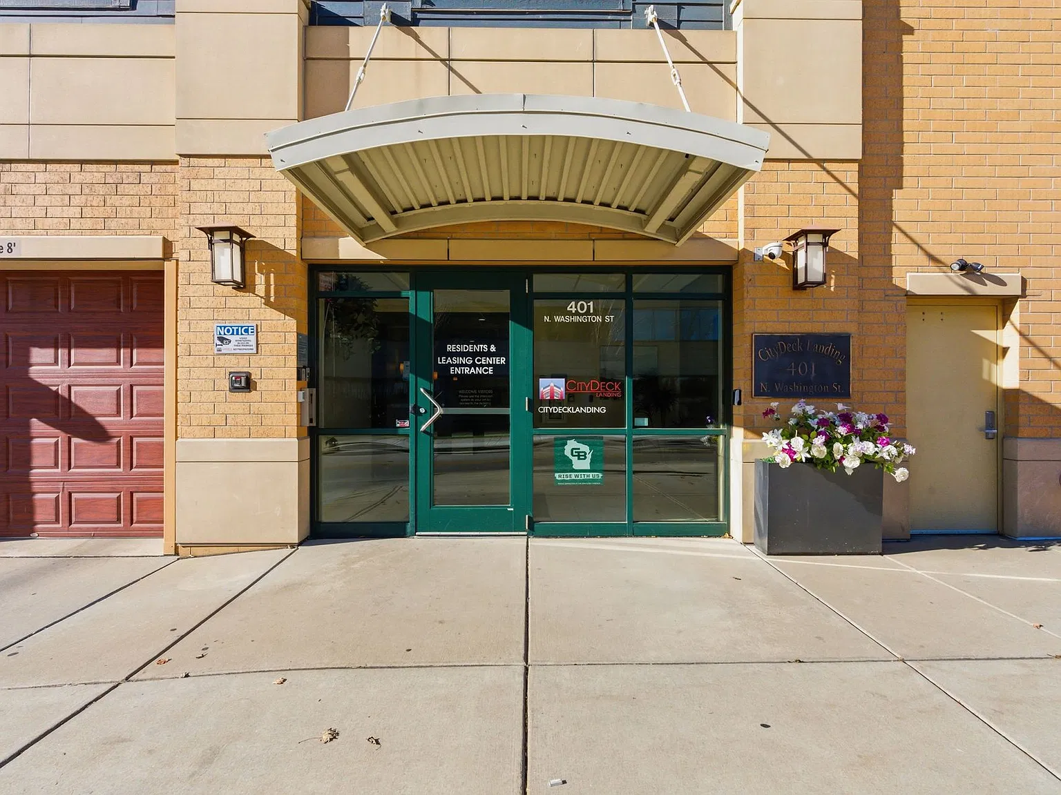 CityDeck Landing (CDL) — Photo 4
