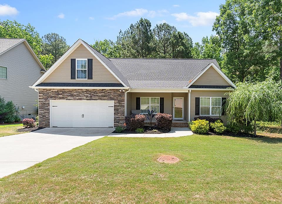 1st image of 117 Kinkade Dr