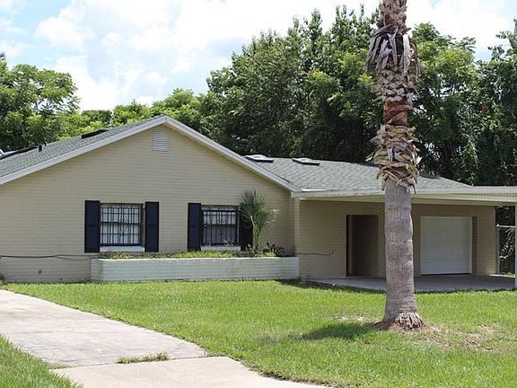 2nd image of 843 Windbrook Dr
