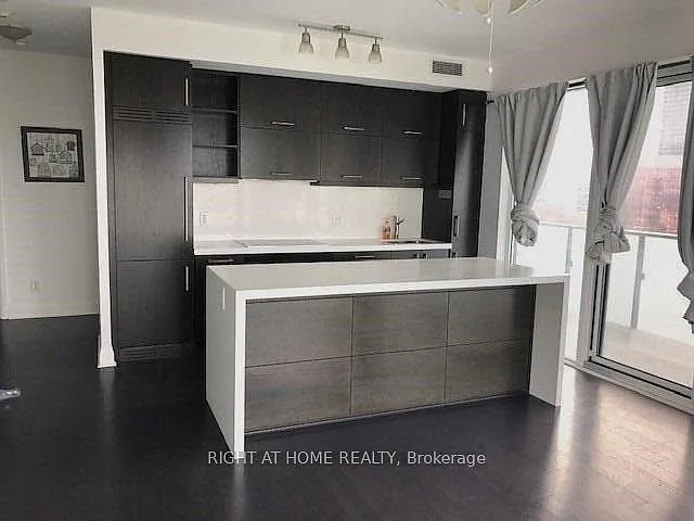 2 bed, $4,300 — Photo 4