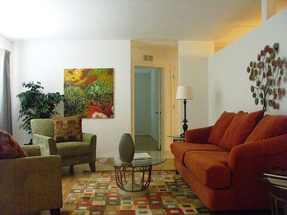 Split floor plan