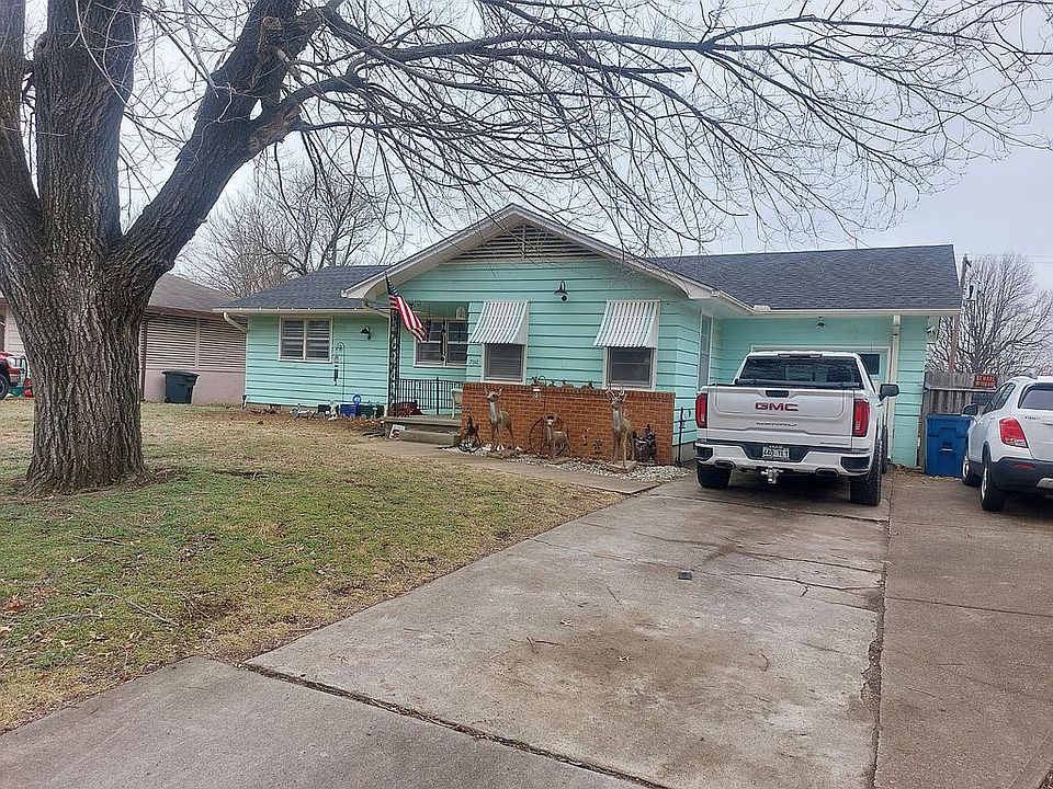 1st image of 3010 Missouri Ave