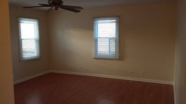 2nd image of 405 Norman Ln