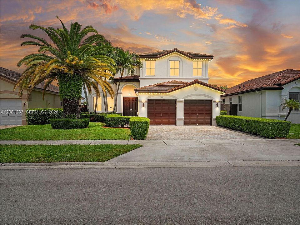 1st image of 15541 SW 21st Ter