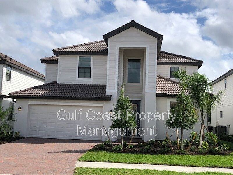 1st image of 19404 Bluff Dr