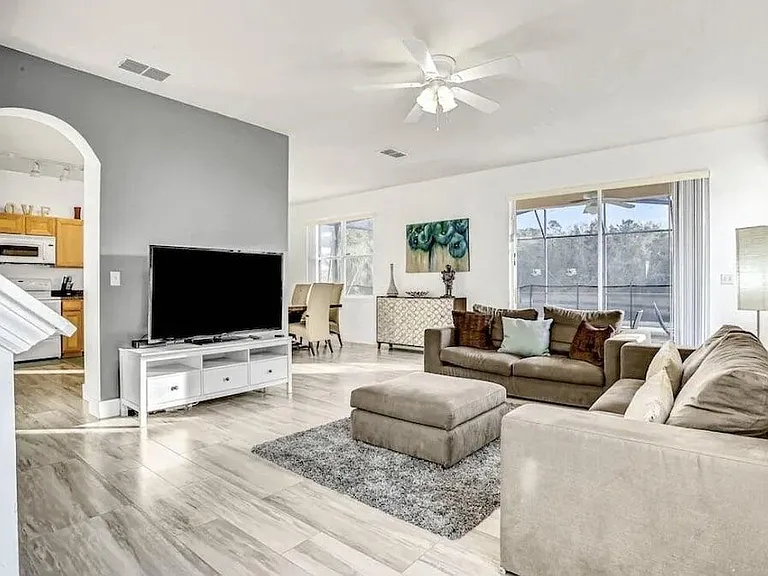 Sandy Ridge Dr — Photo 3