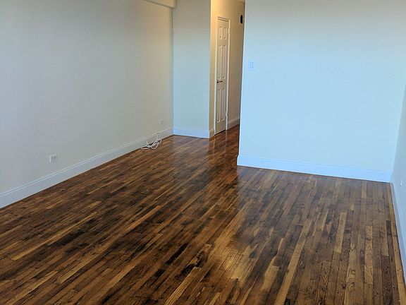 2nd image of 9131 Lamont Ave APT 7B