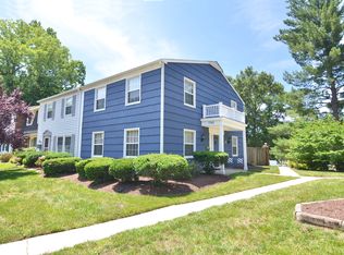 1740 Whitfield Ct, Crofton, MD 21114