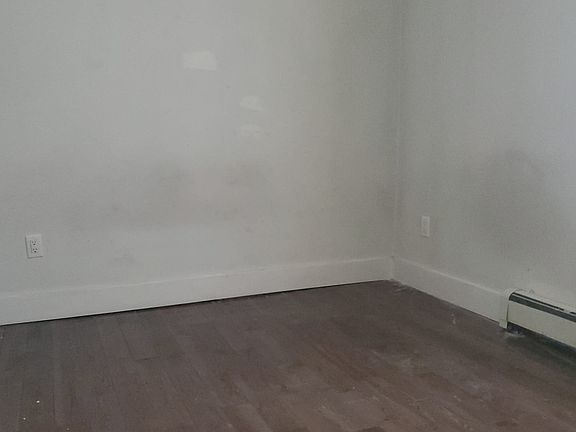 3rd image of 167 Armstrong Ave #1E
