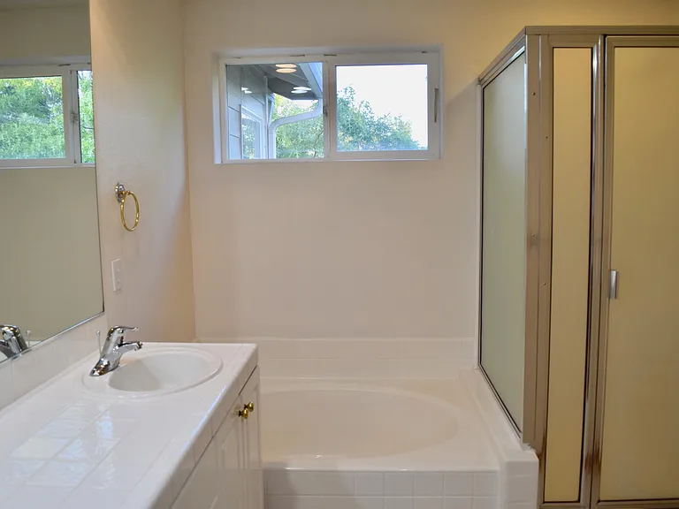 2302 SE 175th Ave — Photo 22