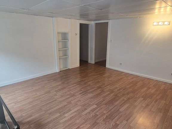 2nd image of 7561 S State St #1
