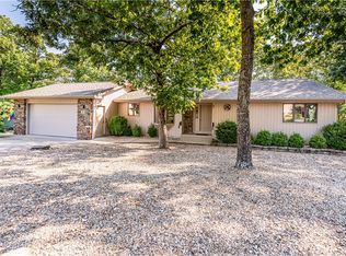 18 Mission Hills Ln, Holiday Island, AR 72631