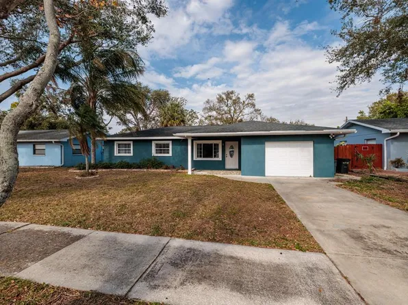 6495 41st Ave N, Saint Petersburg, FL 33709