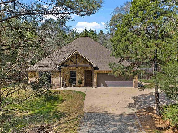 4th image of 140 Winky Ln