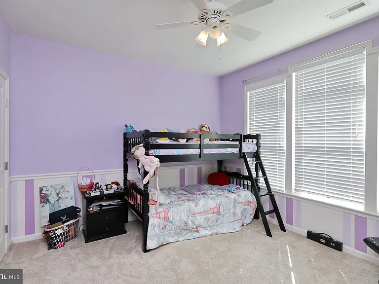 31 Steeplechase Dr — Photo 12