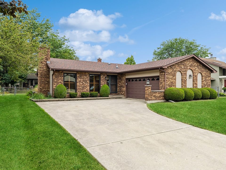 1st image of 4814 Blossom Ct