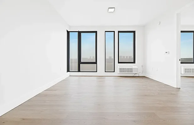 Rented by REAL New York | media 25