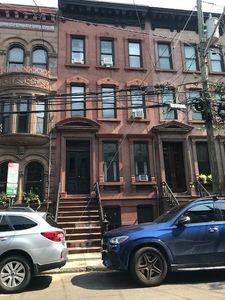 1035 Bloomfield St, Hoboken, NJ, 07030