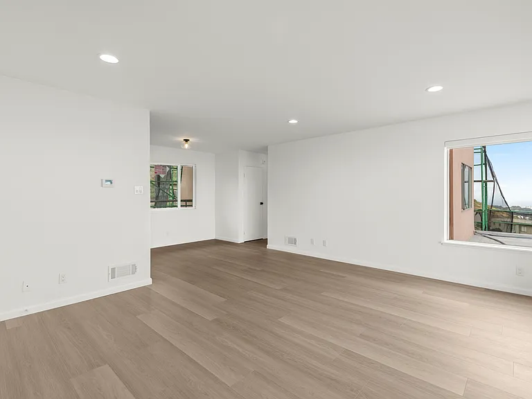 70 Crestline Dr #11 — Photo 7