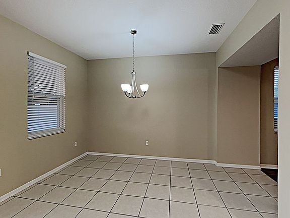 5th image of 7025 Cascades Ct