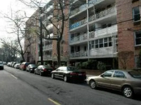 2626 Homecrest Avenue image 1 of 1