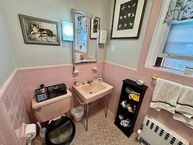 104 Strathmore Rd #1 — Photo 15