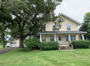 1169 W Summit St, Winterset, IA 50273