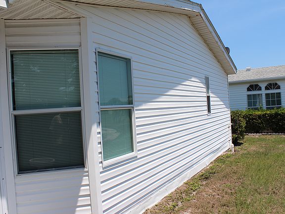 5th image of 7854 Meadowlark Ln